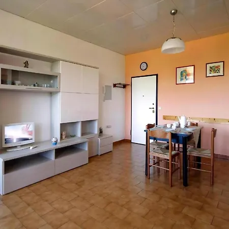 Apartamento Mit Blick Auf Den Maggiore