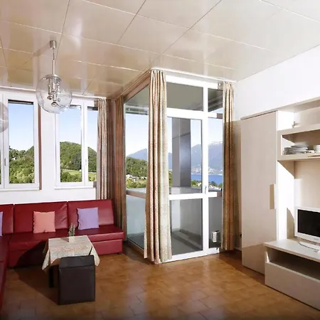Apartamento Mit Blick Auf Den Maggiore *